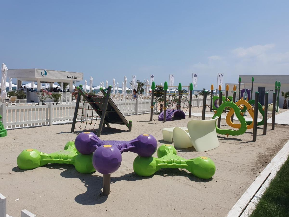 911 Cazare Mamaia Exterior photo