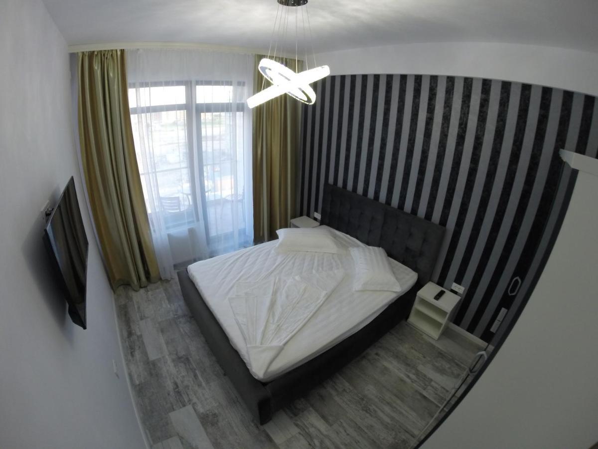 911 Cazare Mamaia Exterior photo